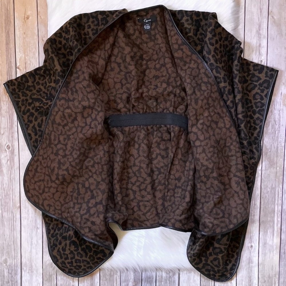 Cejon Women’s Leopard Print Tie Front Poncho With Faux-Leather Trim - Picture 6 of 9